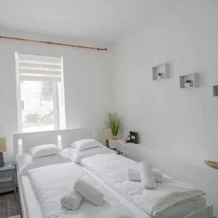 Perle Vendeghaz Apartment Kesztolc Exterior photo