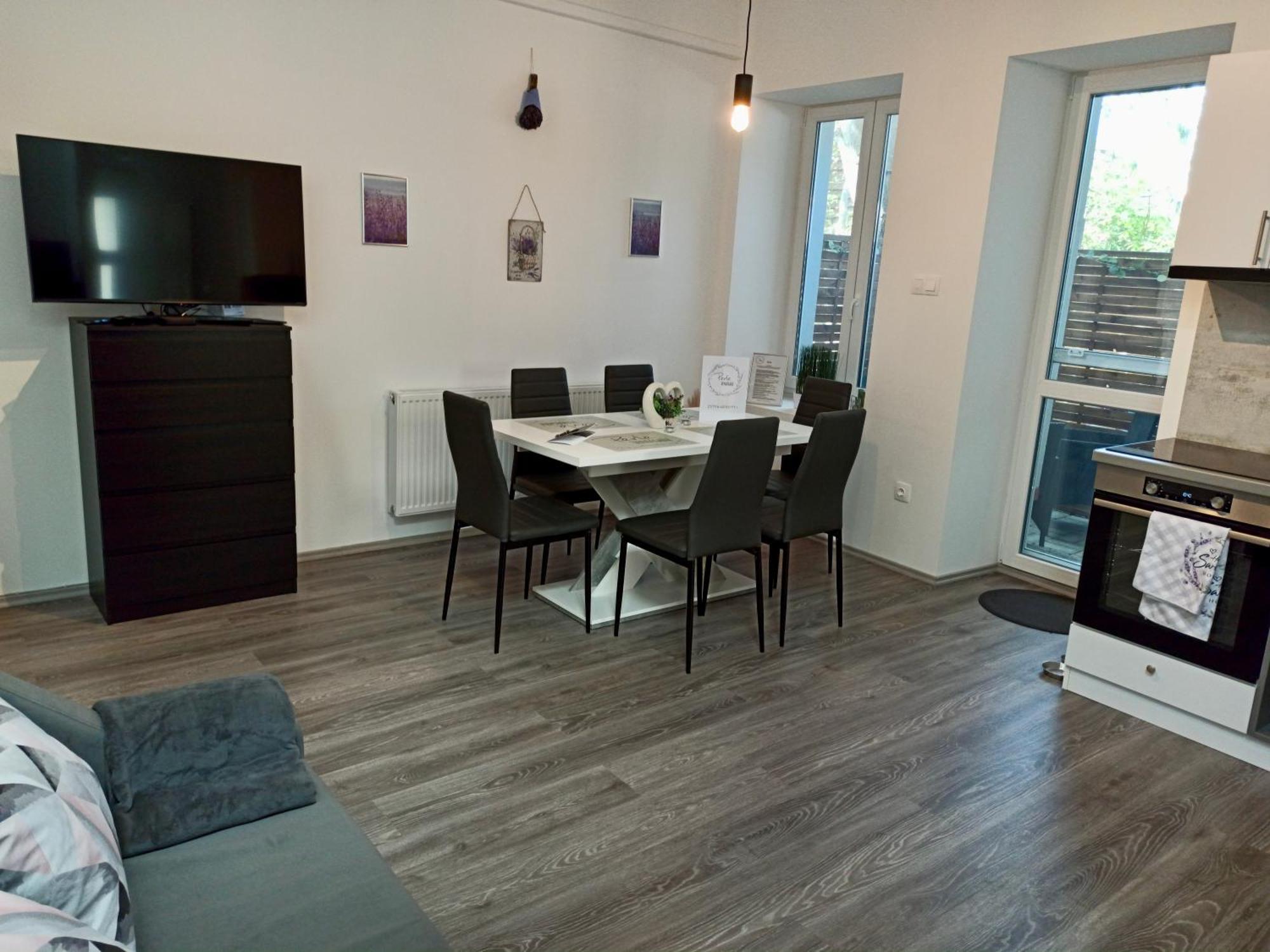Apartment Perle Vendeghaz Kesztolc